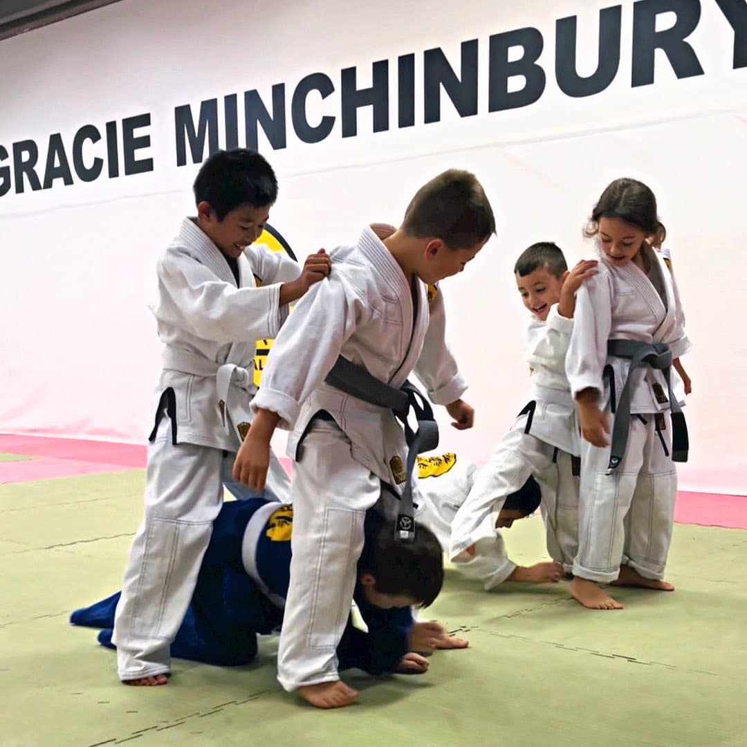 gracie minchinbury brazilian jiu jitsu kids classes